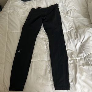 Lululemon leggings with pockets